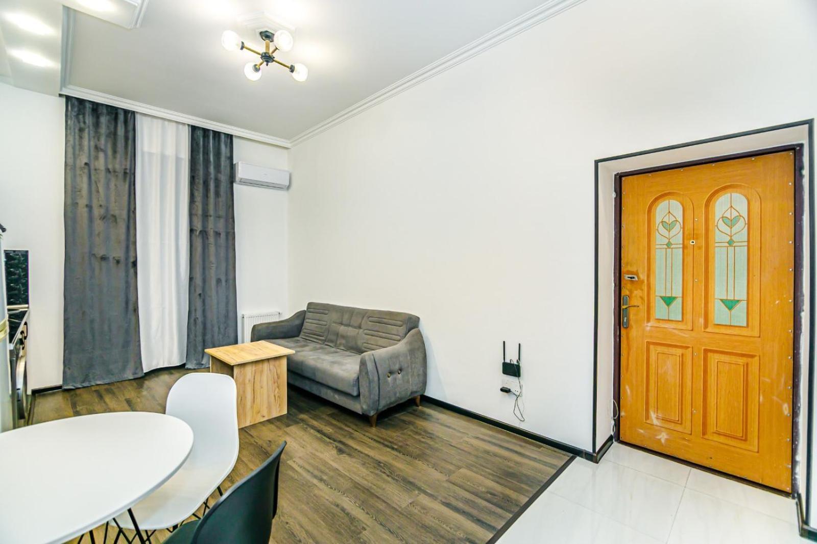 M Estate. 2 Room Home In Targovu Μπακού Εξωτερικό φωτογραφία